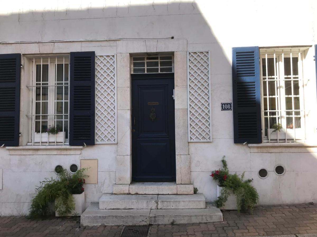 Studios Du Marin Sur Port De Ла-Сьйота Екстер'єр фото