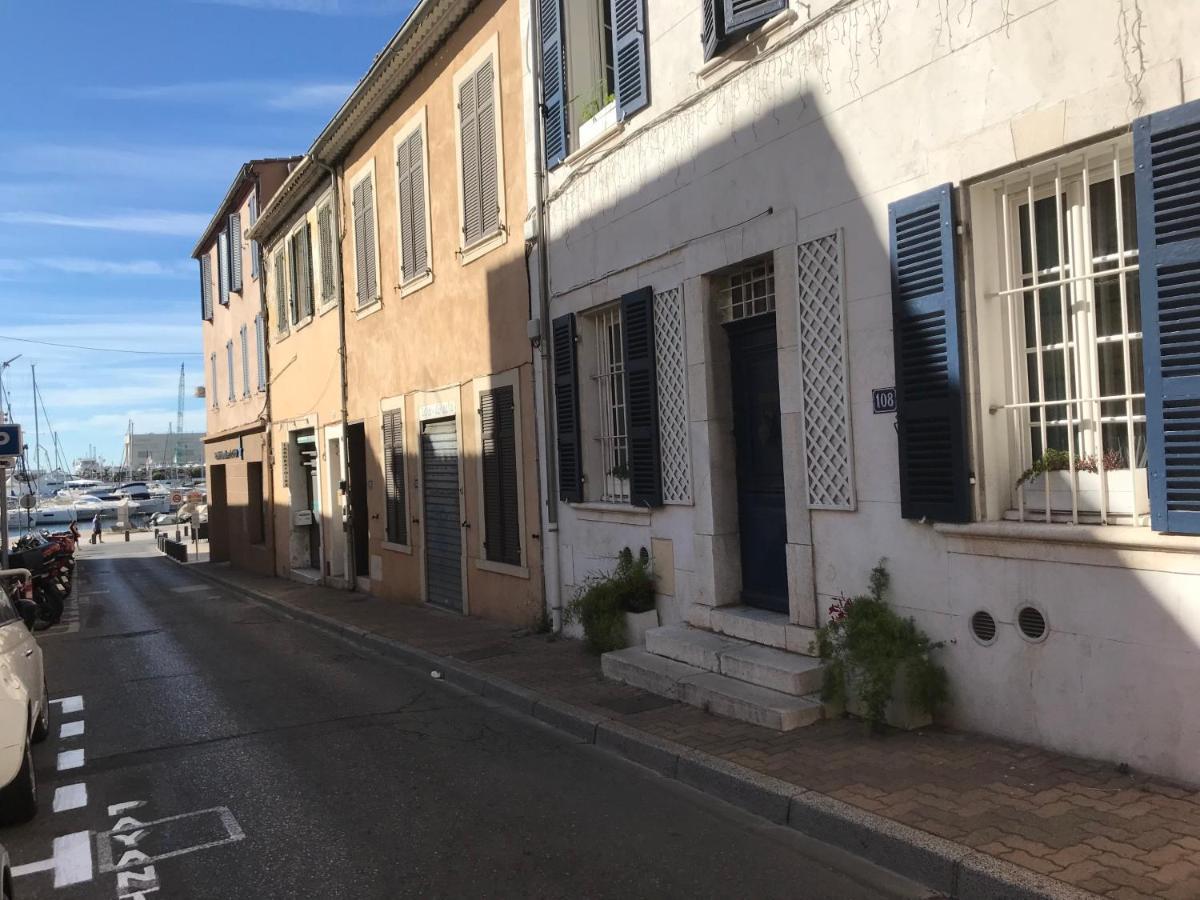 Studios Du Marin Sur Port De Ла-Сьйота Екстер'єр фото